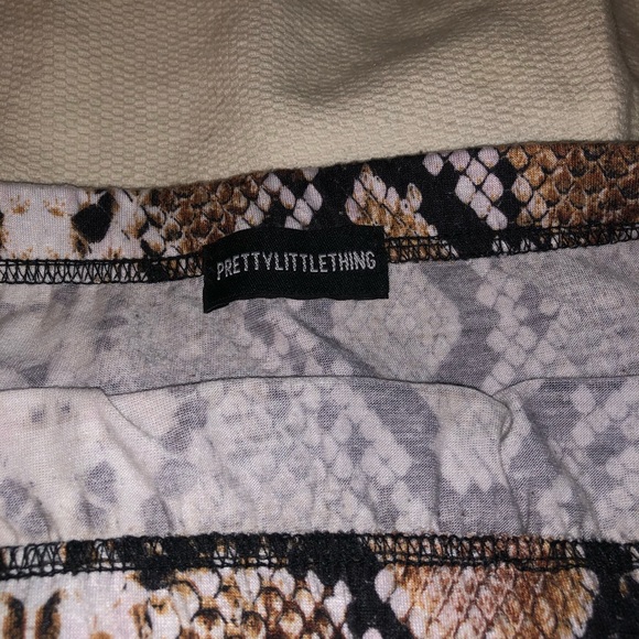 Snakeskin Pencil Skirt - Picture 2 of 4